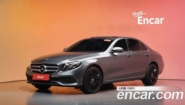Mercedes-Benz E-Class — exterior