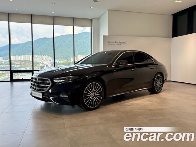 Mercedes-Benz E-Class — exterior