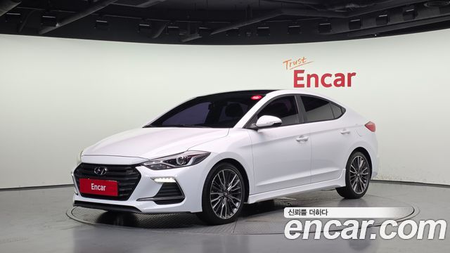 Hyundai Avante — exterior