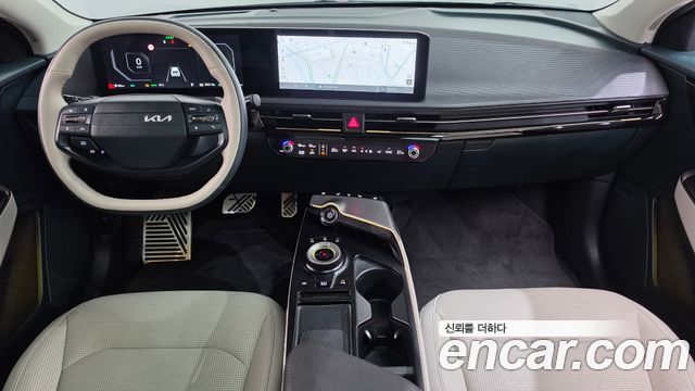 Kia EV6 — interior