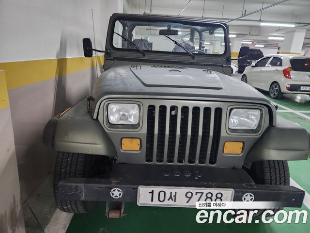 Jeep Wrangler — exterior