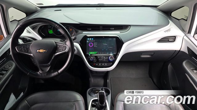 Chevrolet Korea Bolt EV — interior