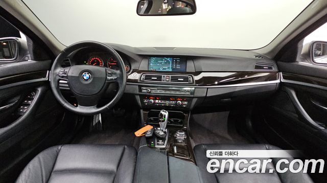 BMW 5 Series — interior