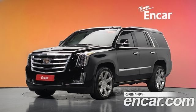 Cadillac Escalade — exterior