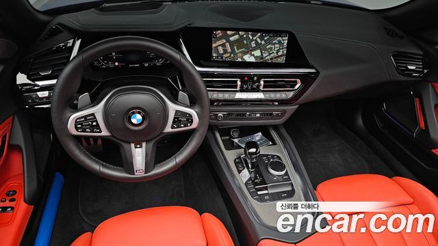 BMW Z4 — interior