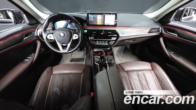 BMW 5 Series — interior