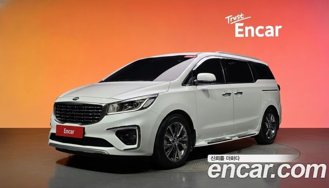 Kia Carnival — exterior