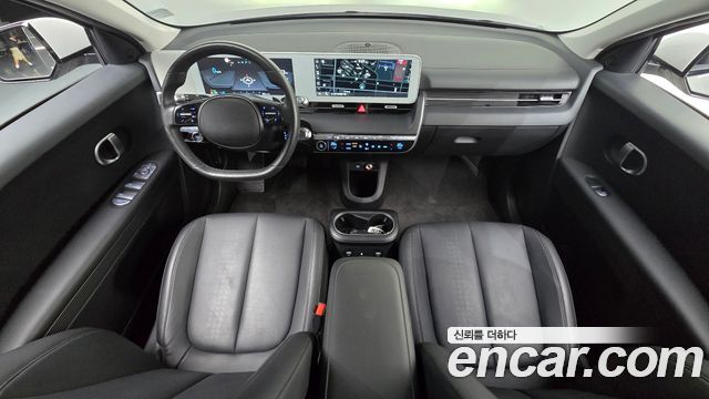 Hyundai IONIQ 5 — interior