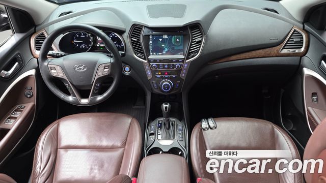 Hyundai Maxcruz — interior