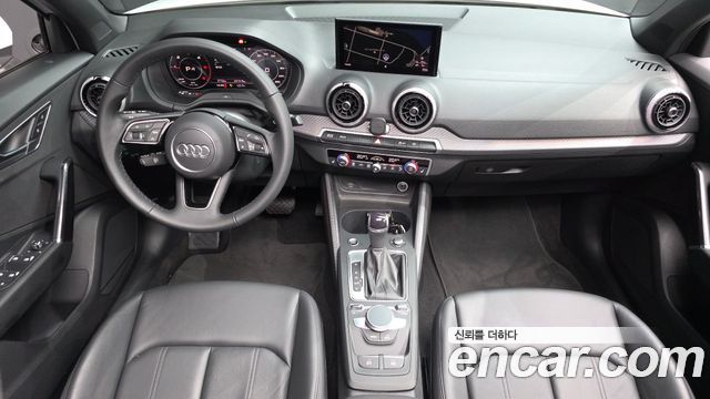 Audi Q2 — interior
