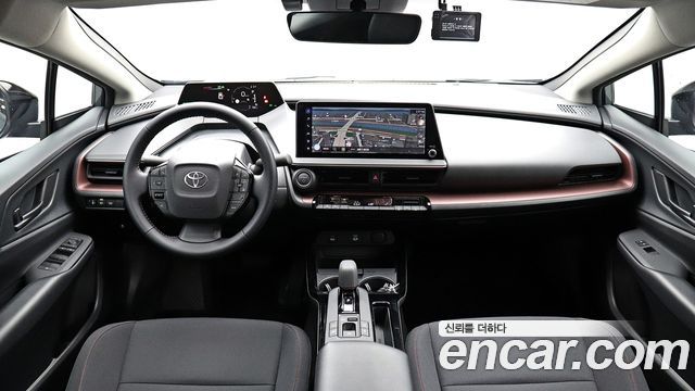Toyota Prius — interior