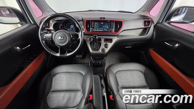 Kia Ray — interior