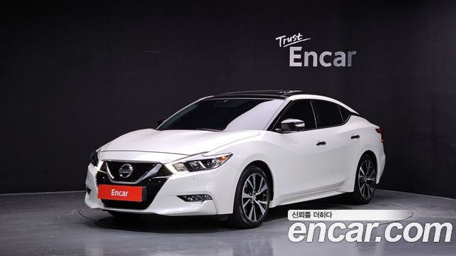 Nissan Maxima — exterior