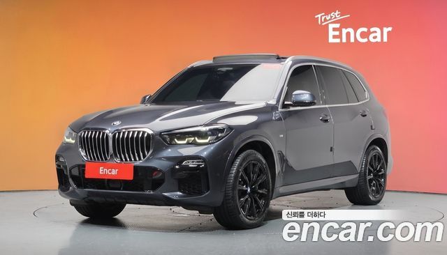 BMW X5 — exterior