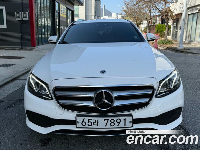 Mercedes-Benz E-Class — exterior
