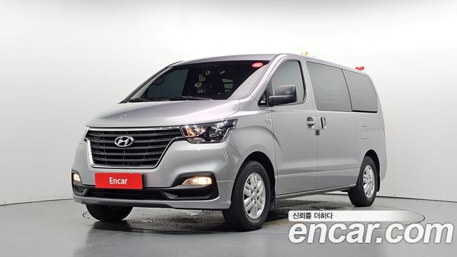 Hyundai Starex — exterior