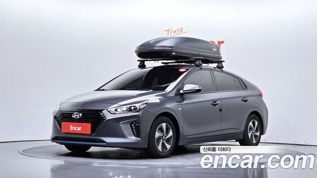 Hyundai Ioniq — exterior