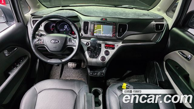 Kia Ray — interior