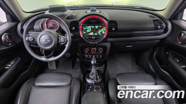 MINI Clubman — interior