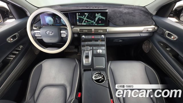 Hyundai Nexo — interior