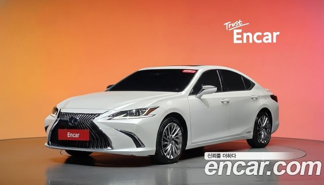 Lexus ES — exterior