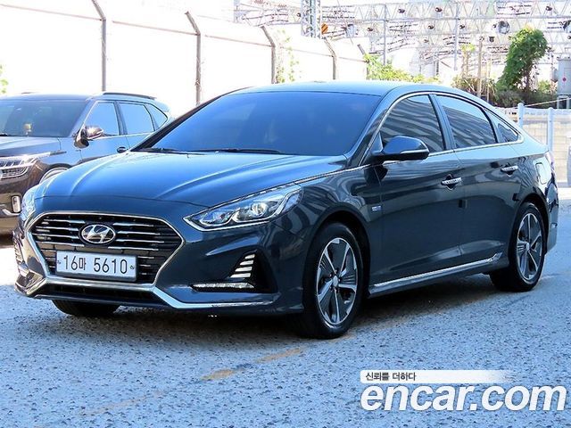 Hyundai Sonata — exterior