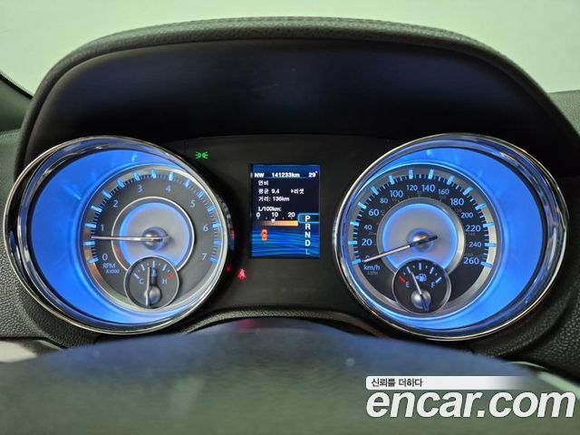Chrysler 300C — interior