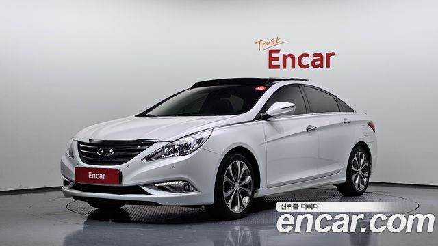 Hyundai Sonata — exterior