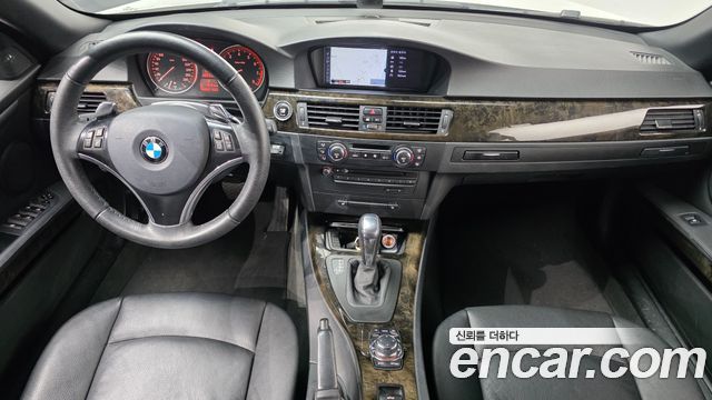 BMW 3 Series — interior