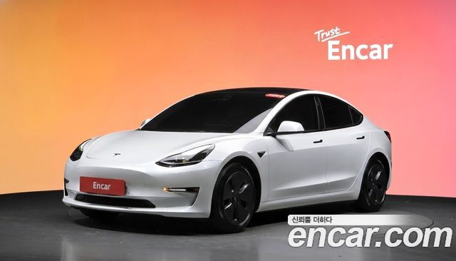 Tesla Model 3 — exterior