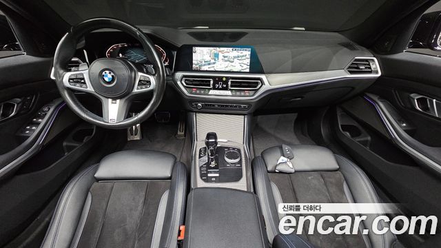 BMW 3 Series — interior