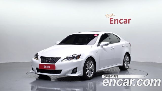 Lexus IS — exterior