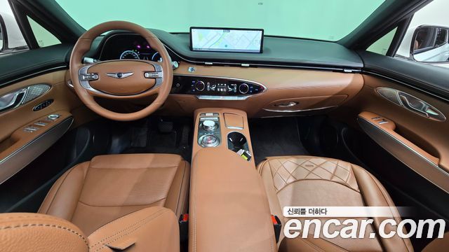 Genesis GV70 — interior