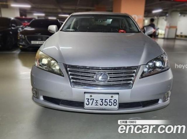 Lexus ES — exterior