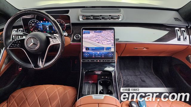 Mercedes-Benz S-Class — interior