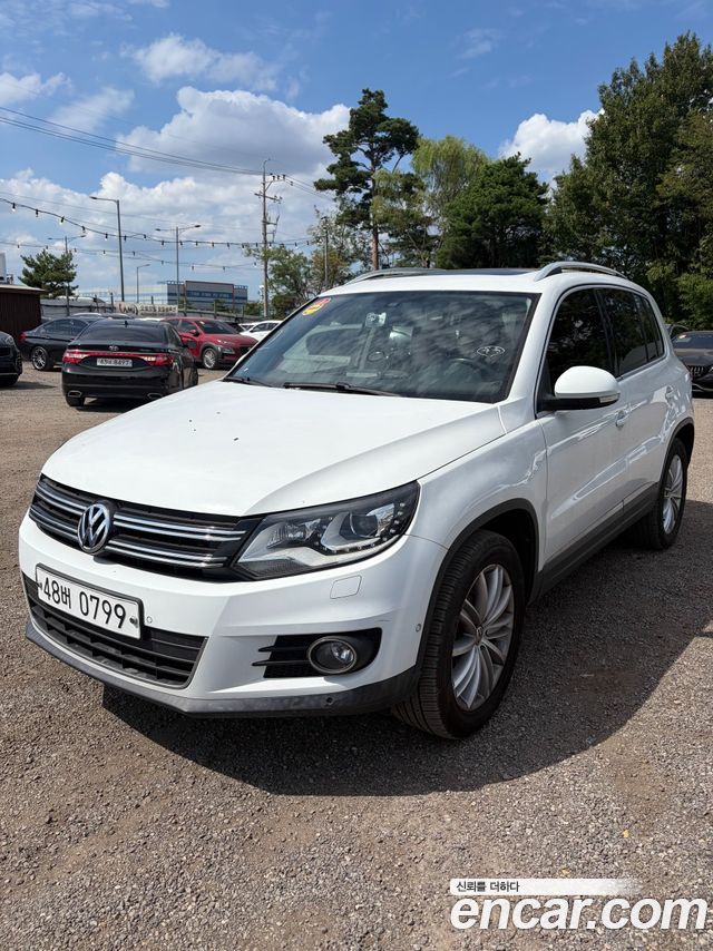 Volkswagen Tiguan — exterior