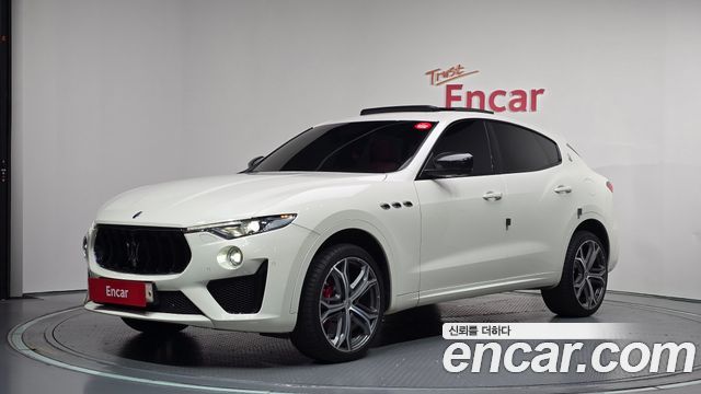 Maserati Levante — exterior