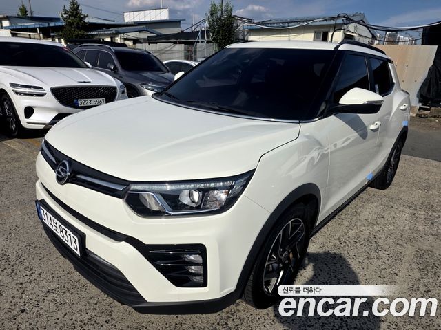 KG Mobility Tivoli — exterior