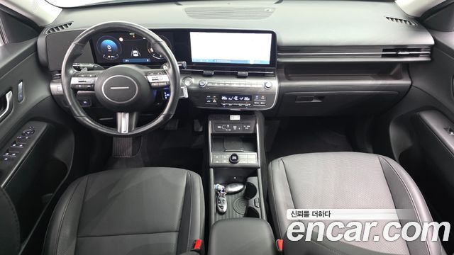 Hyundai Kona — interior