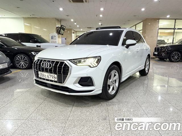 Audi Q3 — exterior