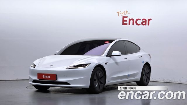 Tesla Model 3 — exterior