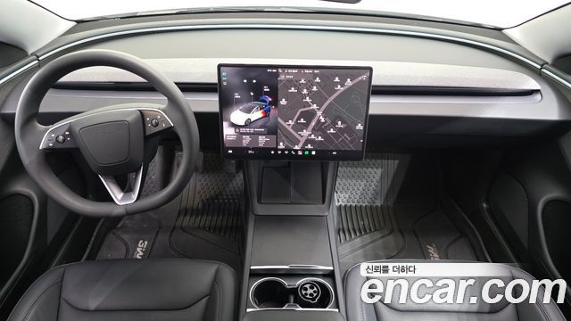 Tesla Model 3 — interior