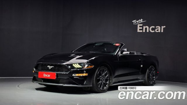 Ford Mustang — exterior