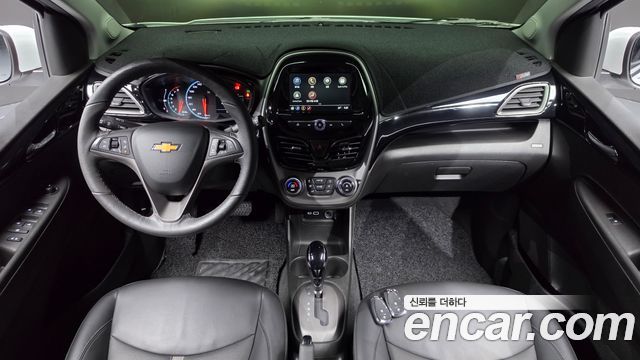 Chevrolet Korea Spark — interior