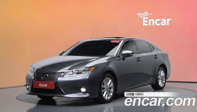 Lexus ES — exterior