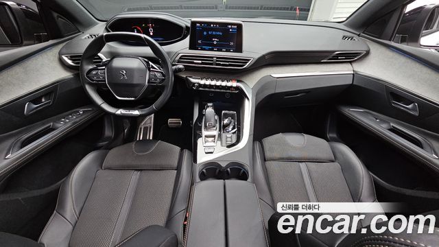 Peugeot 3008 — interior