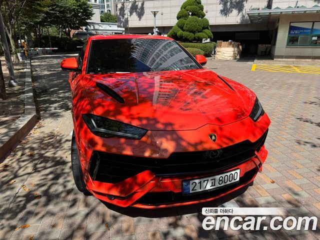 Lamborghini Urus — exterior