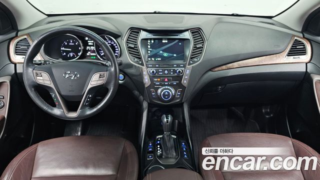 Hyundai Maxcruz — interior