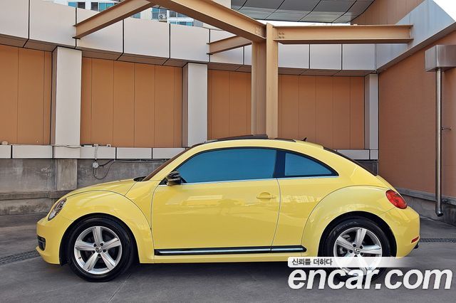 Volkswagen Beetle — interior
