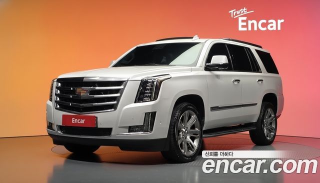 Cadillac Escalade — exterior